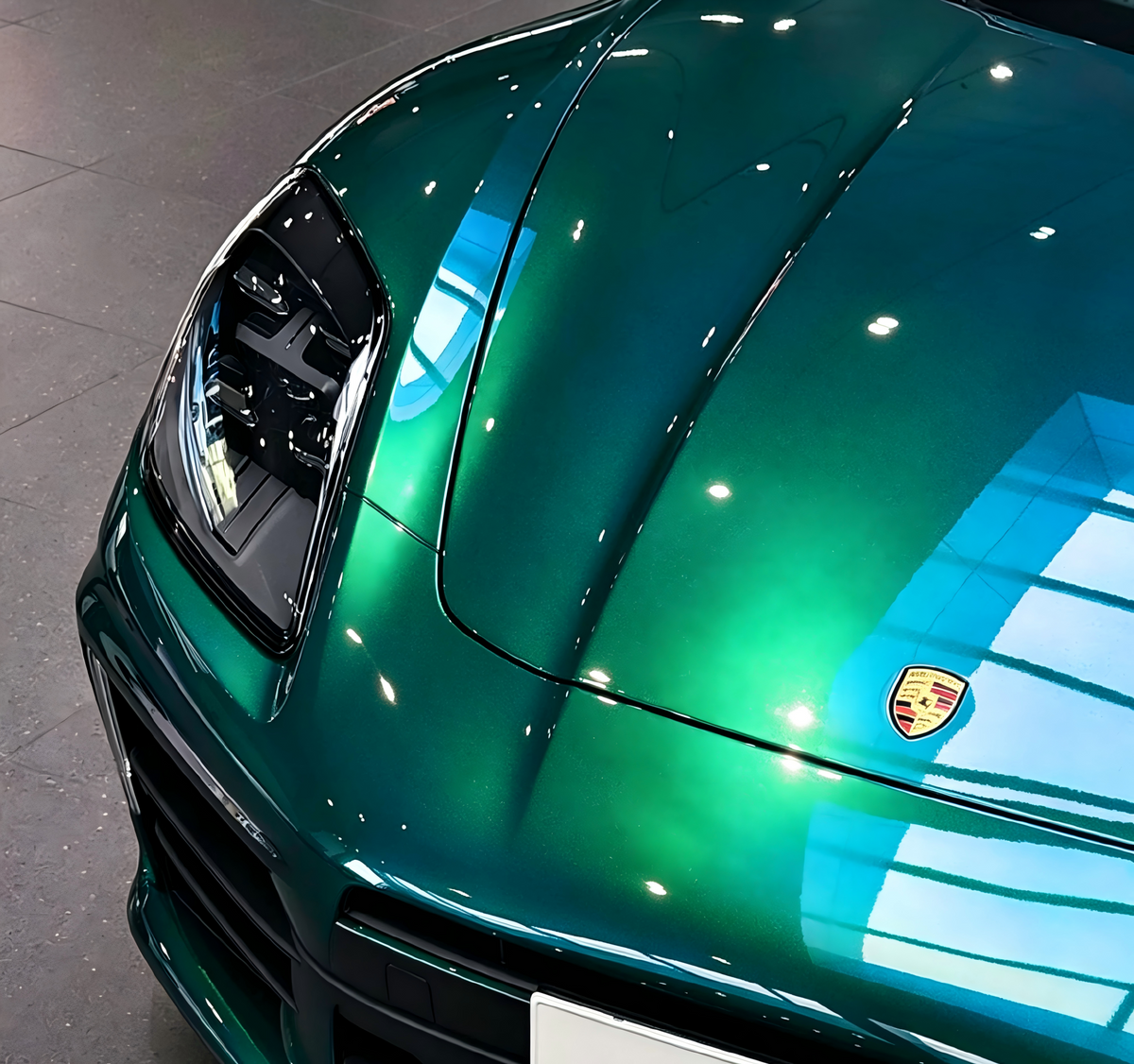 Super Gloss Color PPF - Vintage Green